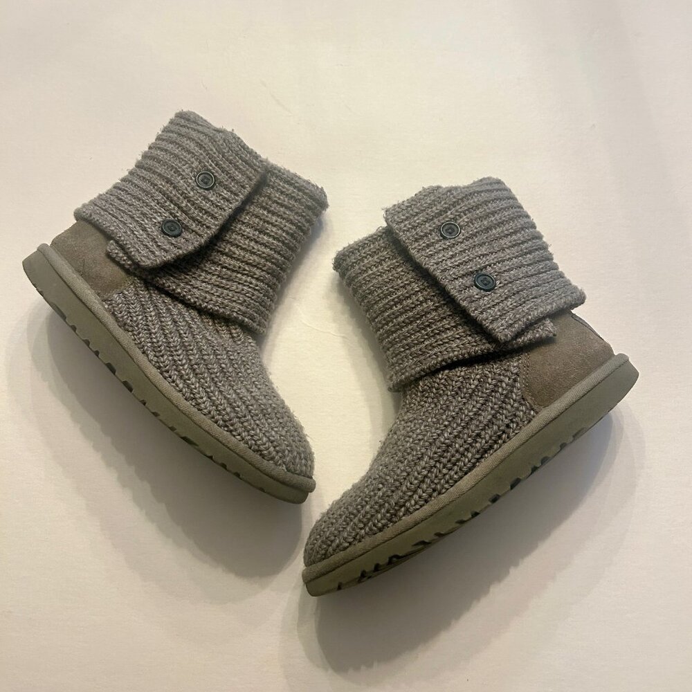 UGG Grey Cardy Knit Sweater Boots US 5M *Fold-Down Button *Women's *Girls